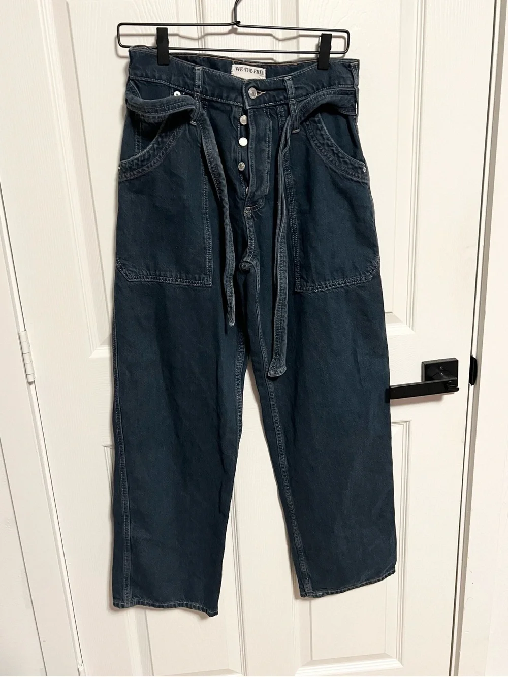 Free People We The Free Blue Jay Belted Boyfriend Jeans 25